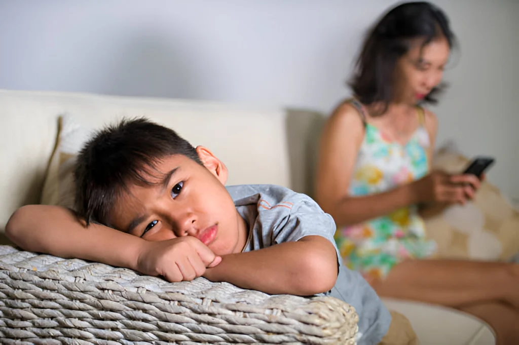 The Risks of Neglecting Signs of Parenting Struggles